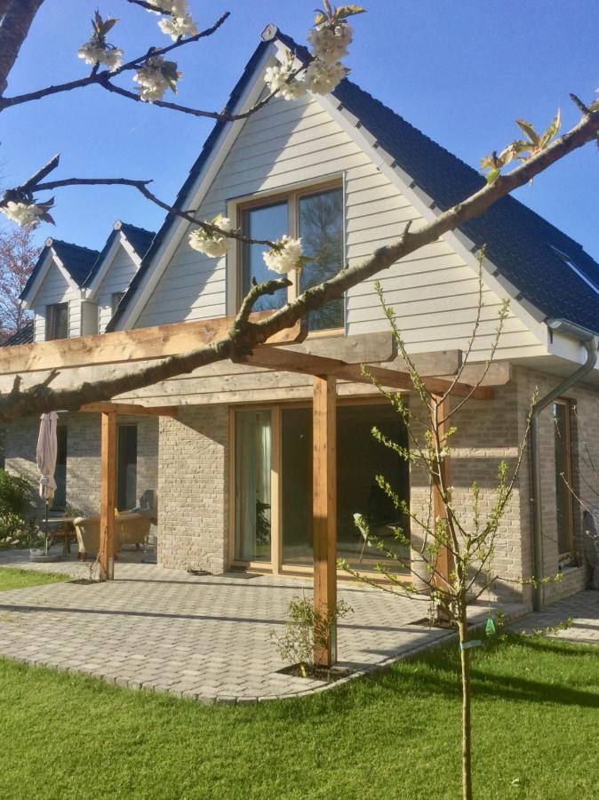 Moorblick! Grosse Dachwohnung Mit Kamin Und Sauna Leck Exterior foto