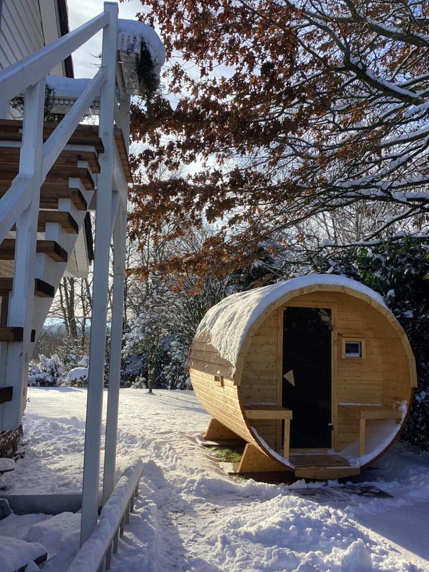 Moorblick! Grosse Dachwohnung Mit Kamin Und Sauna Leck Exterior foto